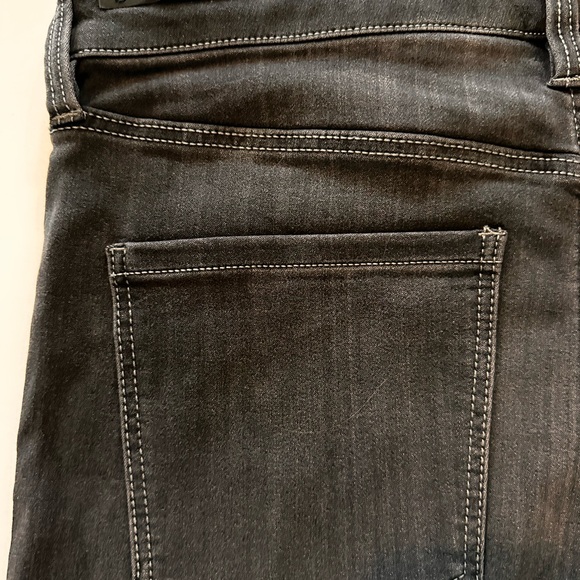 Liverpool Women’s Skinny Jeans in Black - Picture 5 of 7
